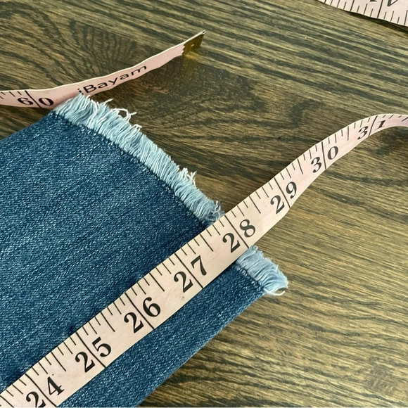 Madewell 10” high-rise skinny raw hem blue jeans size 26 - Picture 8 of 9